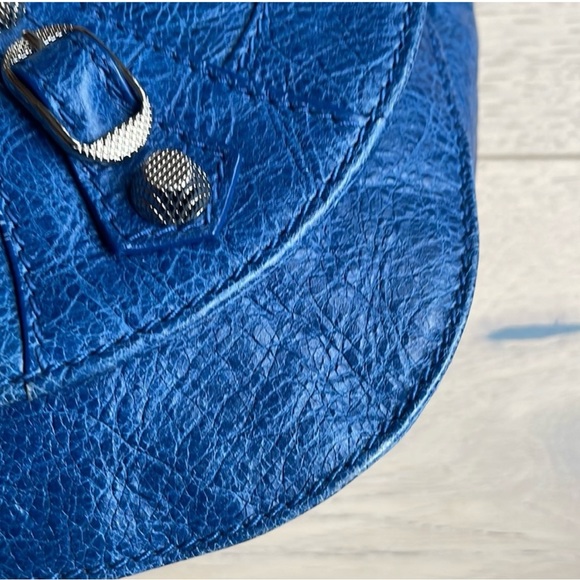 Balenciaga Neo folk Shoulder bag - Picture 4 of 14